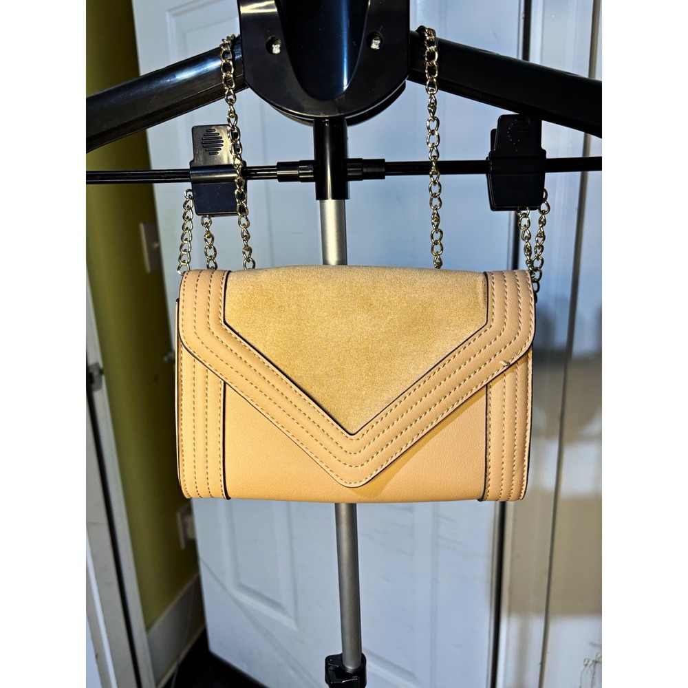ALDO Small Blush Quilted Crossbody Bag Gold Chain Strap Magnetic Closure
